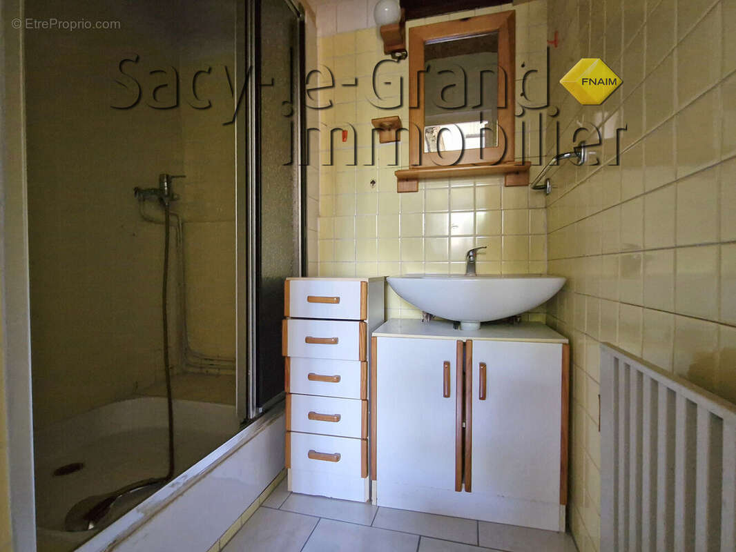 Maison à VERDERONNE