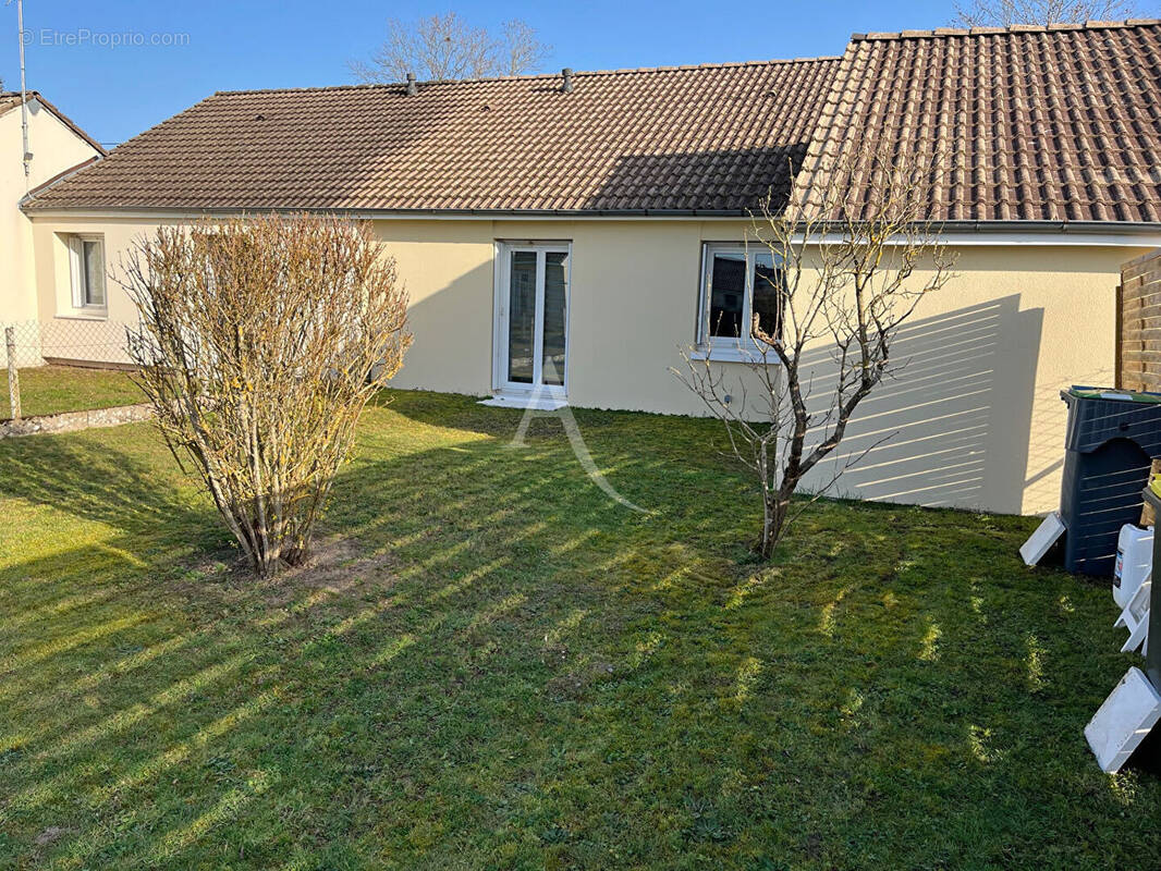 Maison à SANCOINS