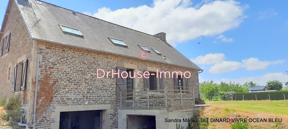 Maison à SAINT-HILAIRE-DU-HARCOUET