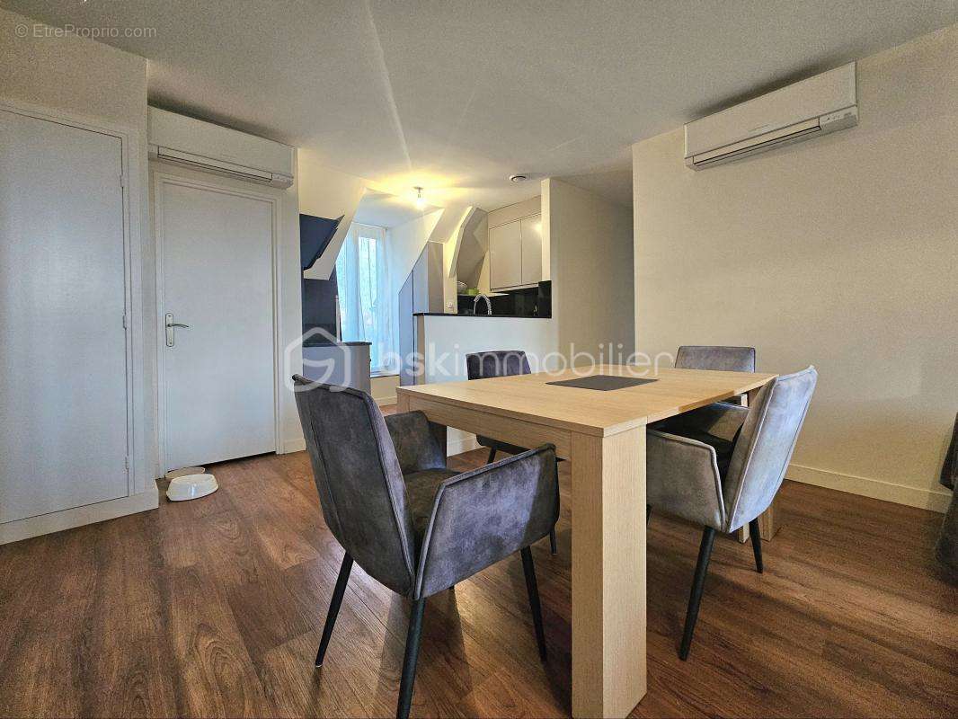 Appartement à FAY-LES-NEMOURS