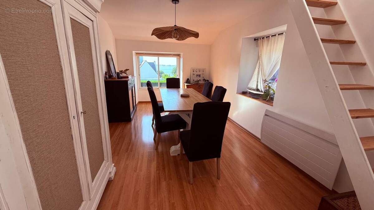 Ensemble de 2 maisons avec vues sur le Golfe - 9 PIECES - 195 M² - terrain 2140 m² - photo 9