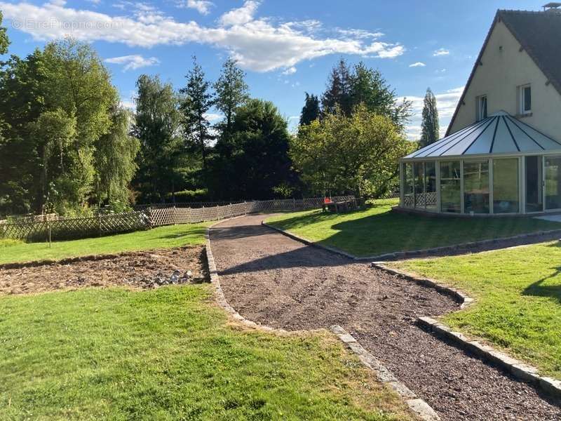 Maison à PONT-L&#039;EVEQUE