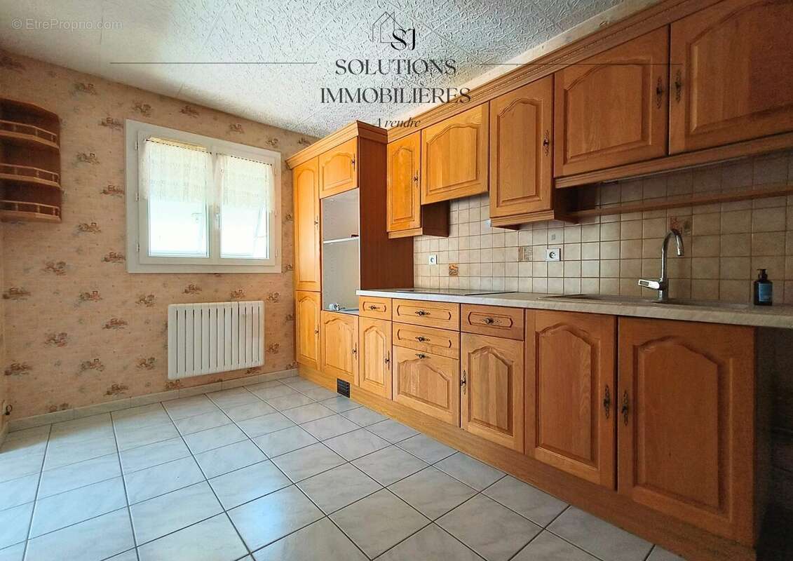 Appartement à SAINT-CLAIR-DU-RHONE