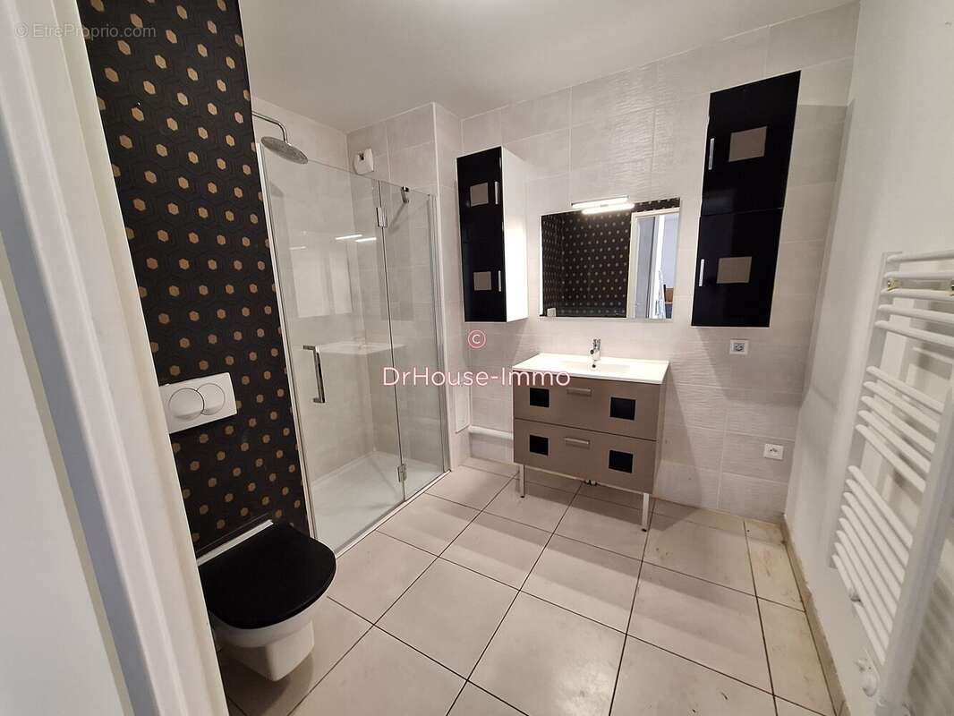 Appartement à LE HOULME