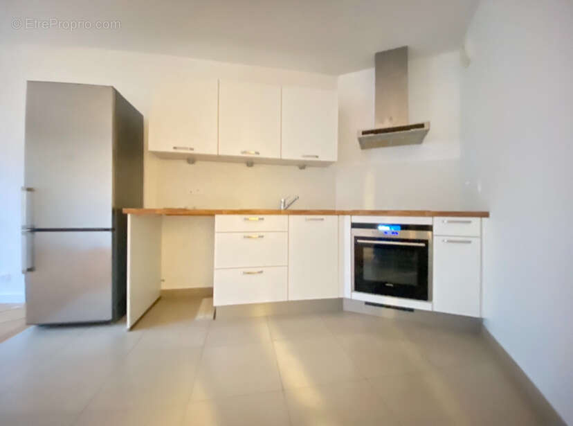 Appartement à SURESNES