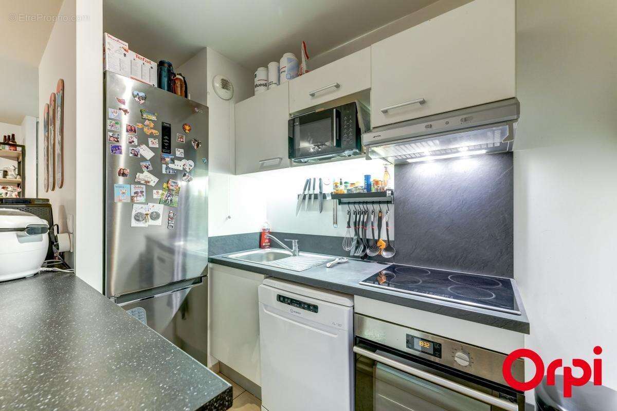 Appartement à LYON-8E