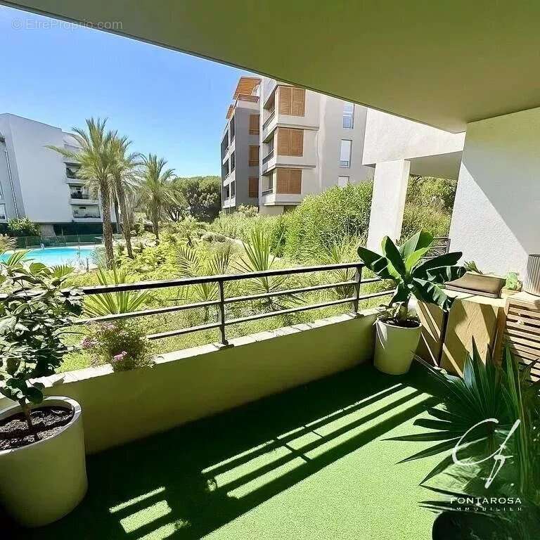 Appartement à FREJUS