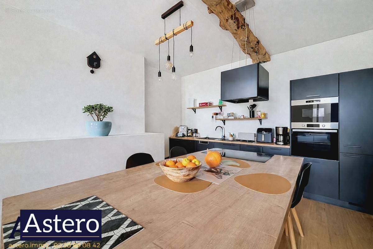Appartement à MELESSE
