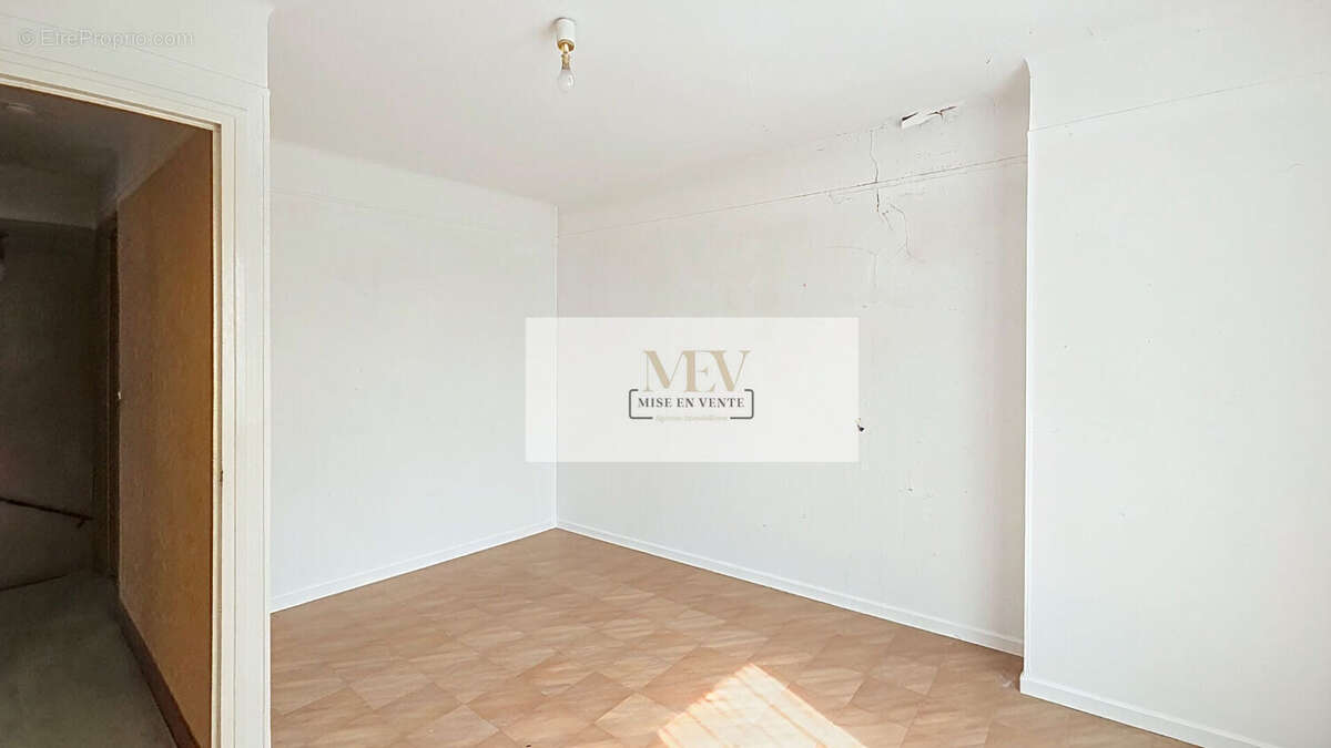 Maison à NEUILLY-SUR-MARNE