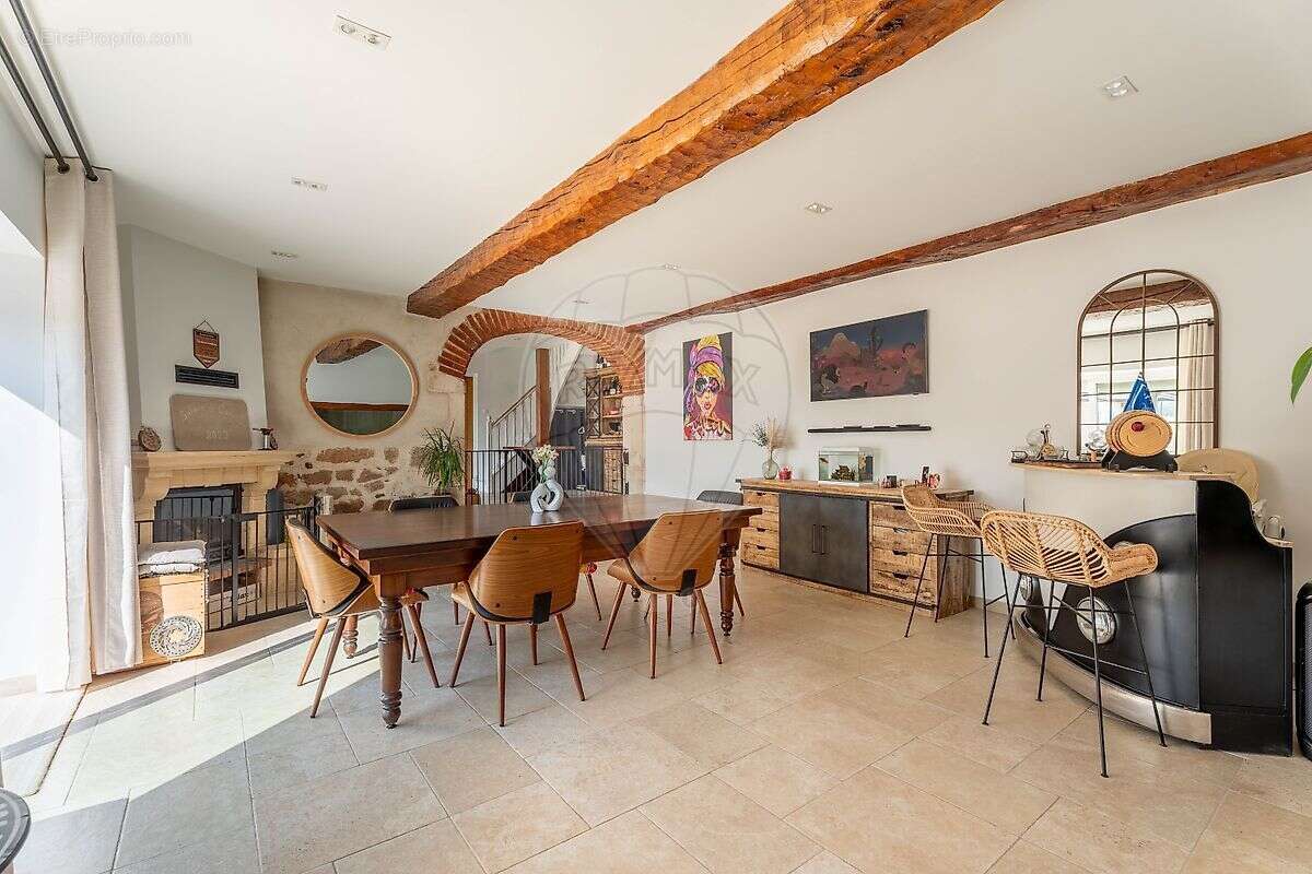 Maison à ODENAS