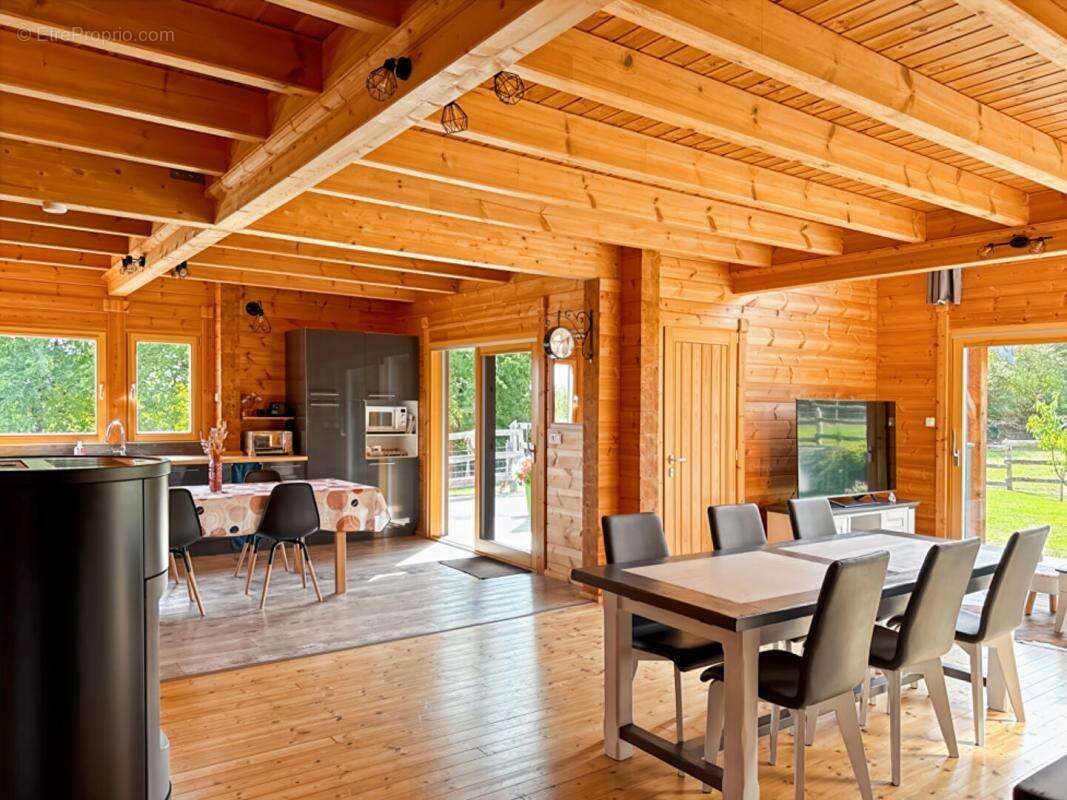 Maison à SOUVIGNE-SUR-SARTHE