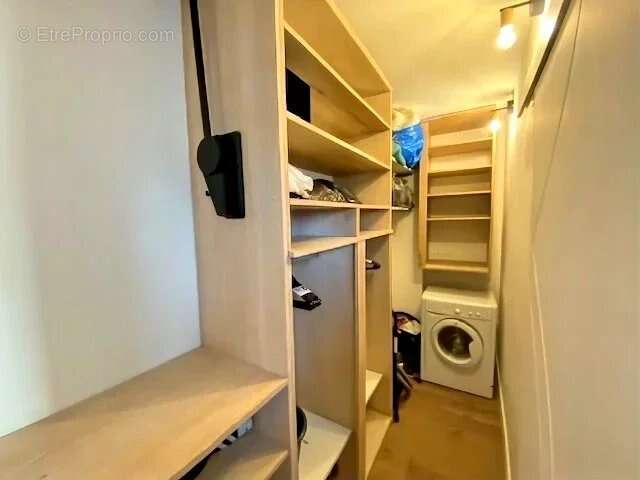 Appartement à SIX-FOURS-LES-PLAGES