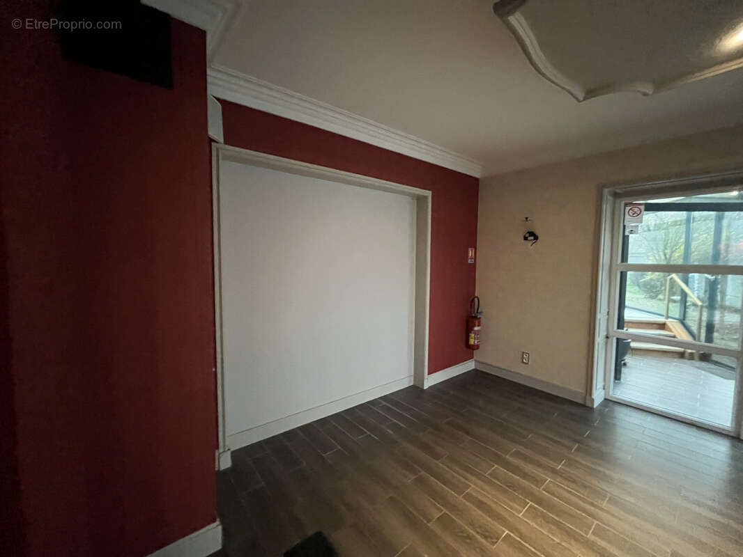 Local Commercial - Appartement - 429,5 m2 - photo 16