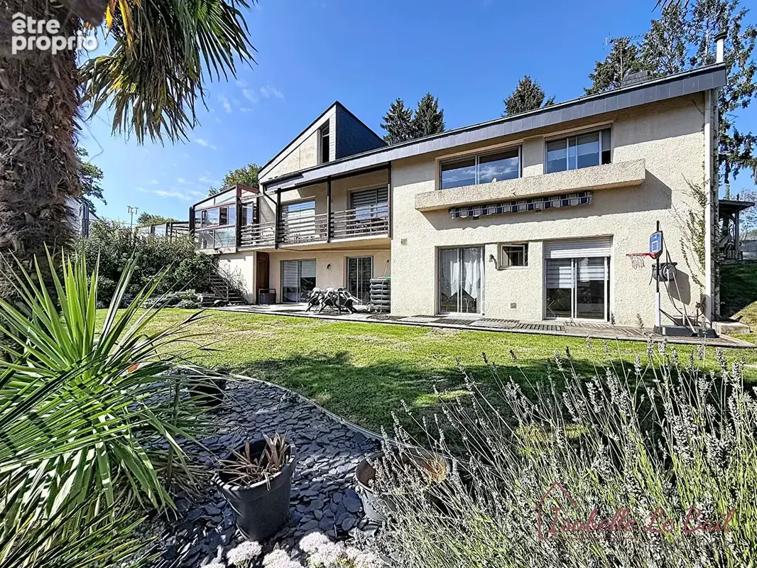 Laille - maison d'architecte  - 235 m² -piscine couverte - parcelle a batir - photo 13