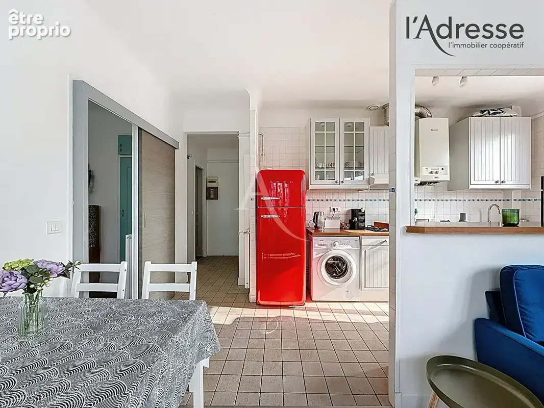RUEIL-MALMAISON/ Avenue du Président Pompidou - Appartement 2 pièces 47m² - 1 Cave - photo 8