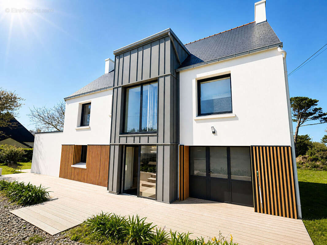 Maison à LANDUNVEZ