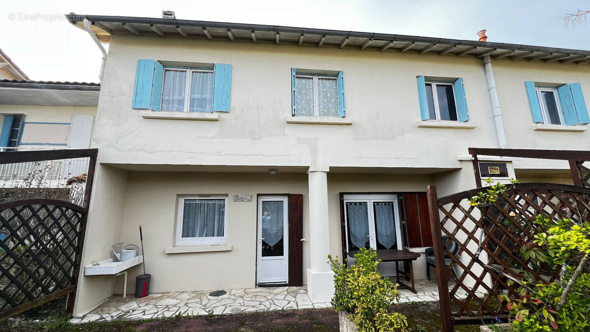 Appartement à SAINT-PALAIS-SUR-MER