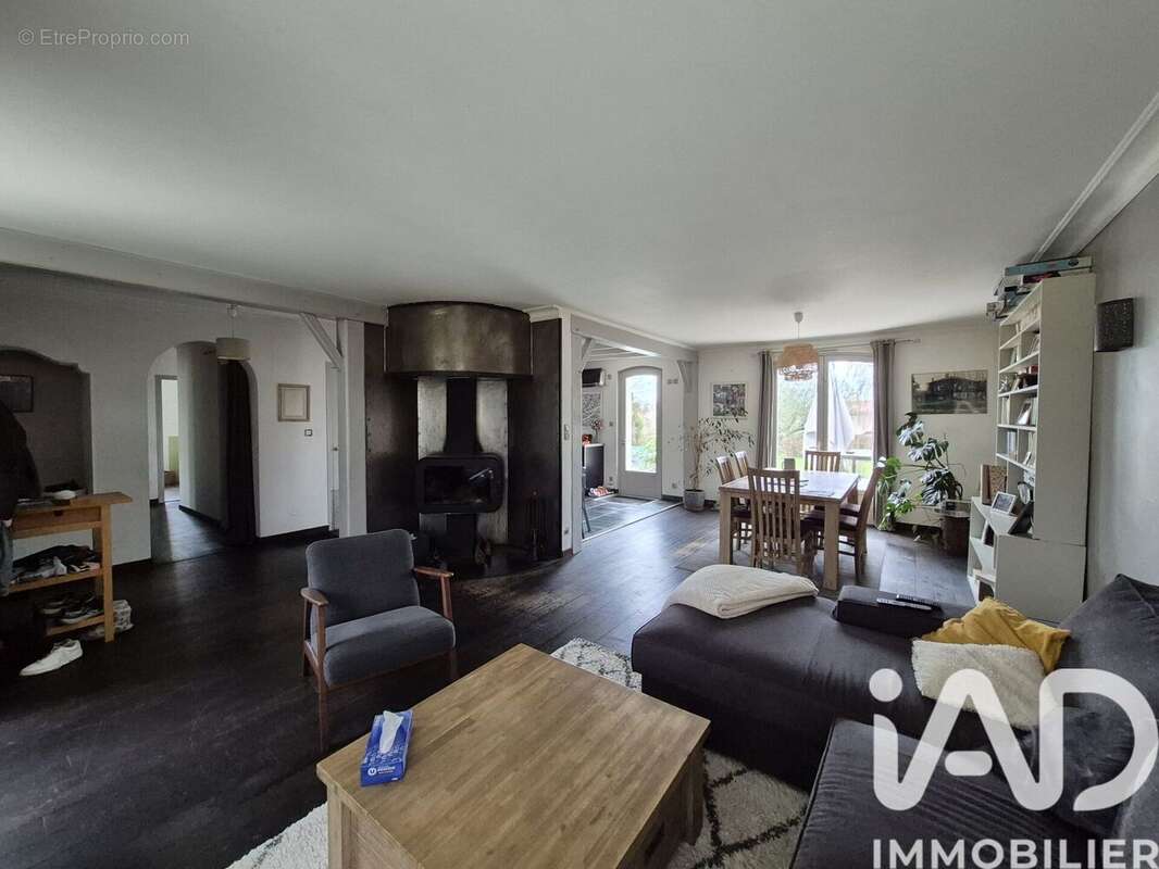 Photo 2 - Maison à SALIGNY