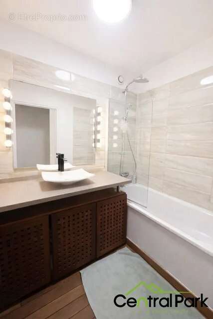 Appartement à NOGENT-SUR-MARNE