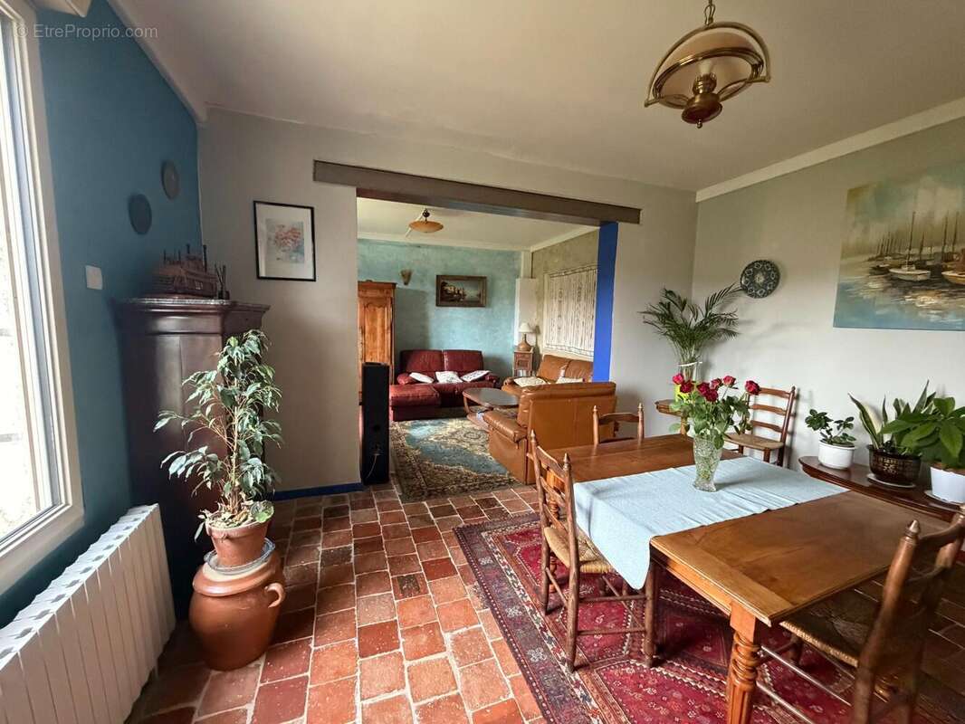 Photo 2 - Maison à LOCHES