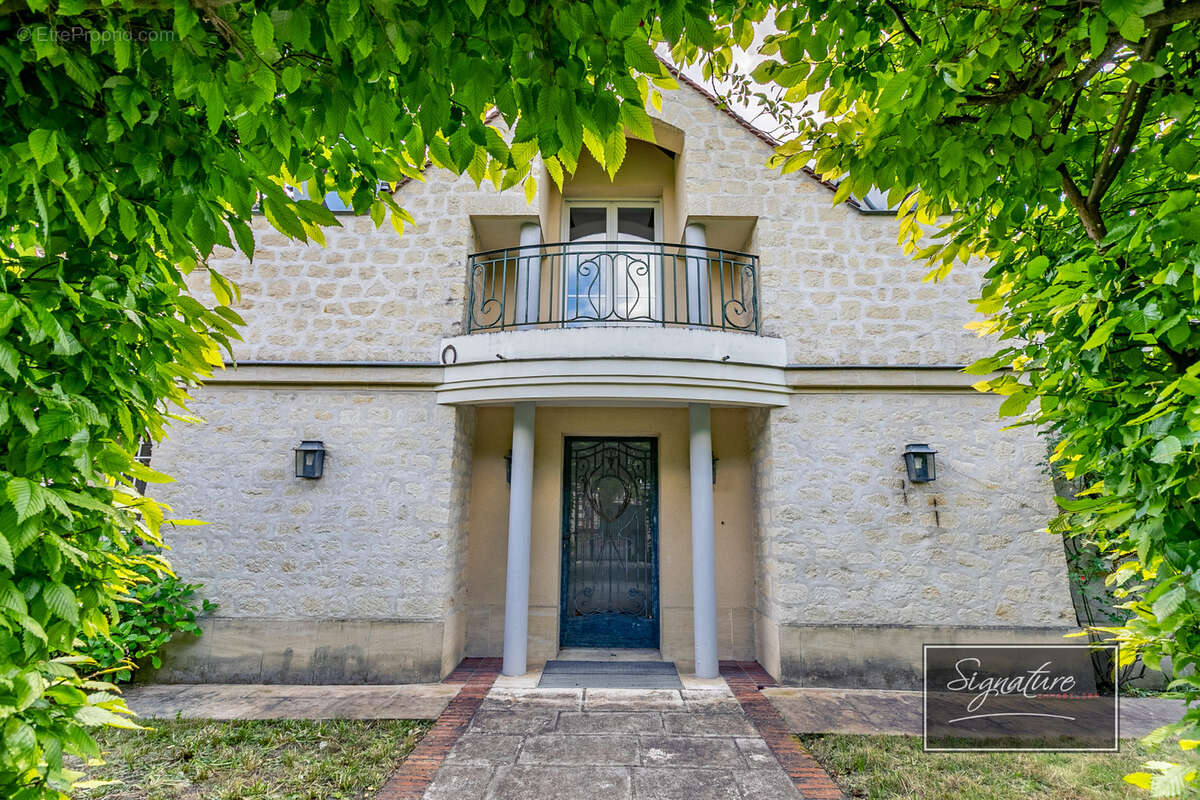 Maison à L'ISLE-ADAM