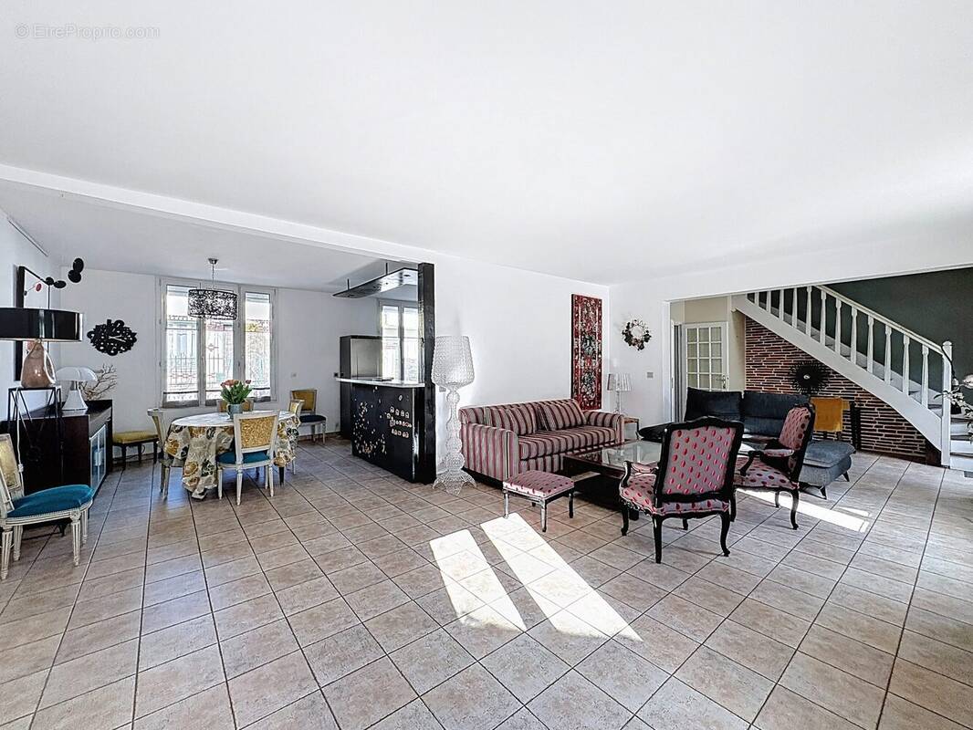 Maison à MAISONS-ALFORT