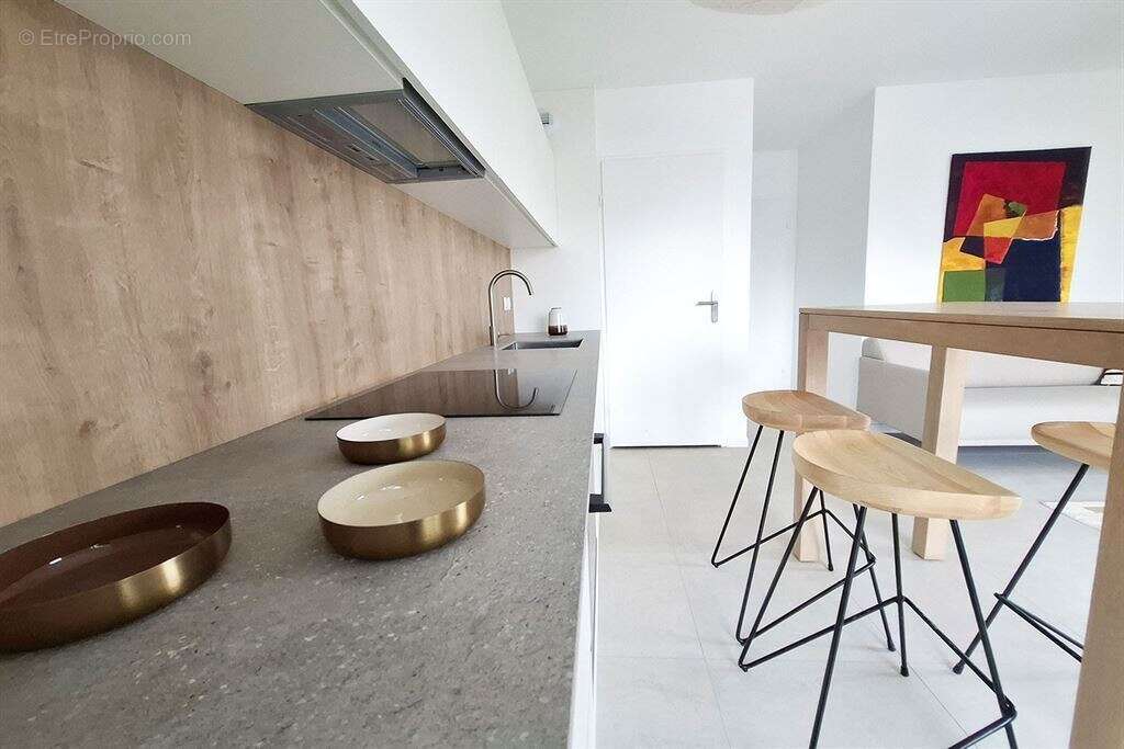 Appartement à SAINT-CYR-SUR-LOIRE