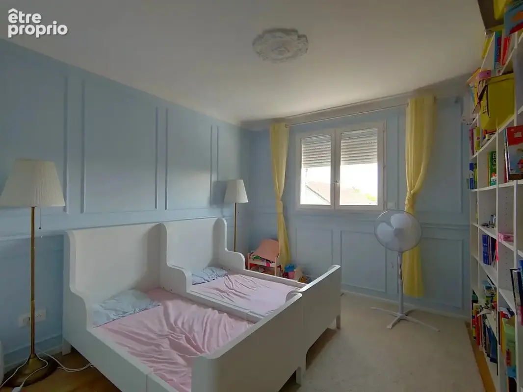 Maison familiale a proximite immediate du lycee international - photo 12