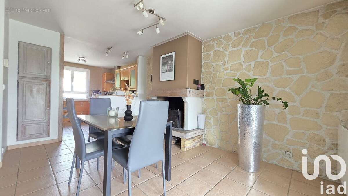 Photo 8 - Maison à MEZY-SUR-SEINE