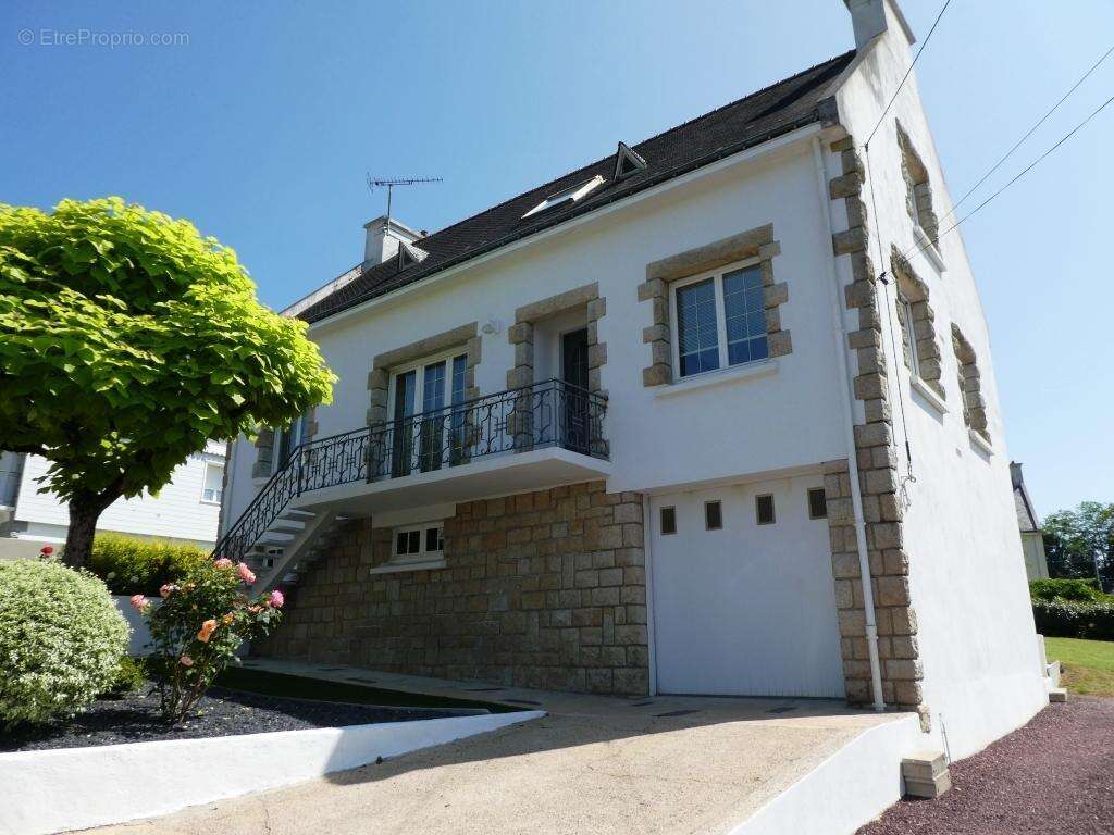 Maison à GUEMENE-SUR-SCORFF