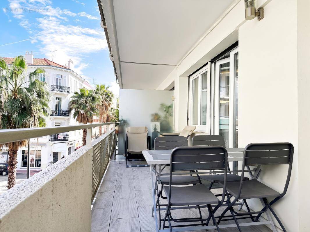 Appartement à CANNES