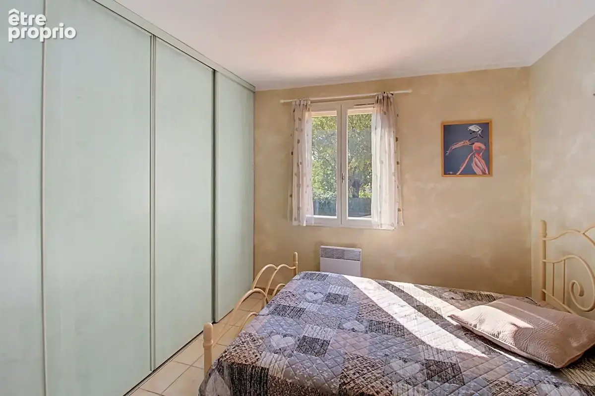 A vendre draguignan - maison de plain-pied avec garage + terrasse sur 500m² de terrain - photo 6