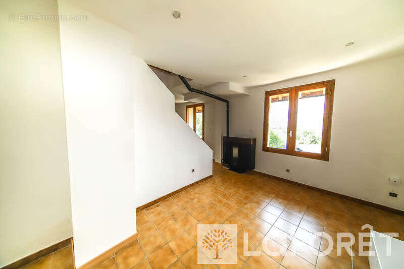 Appartement à RISOUL