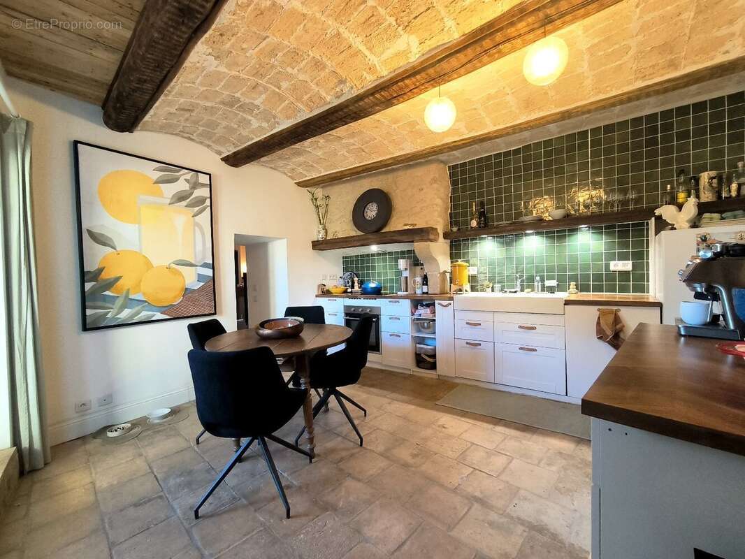 Maison à UZES