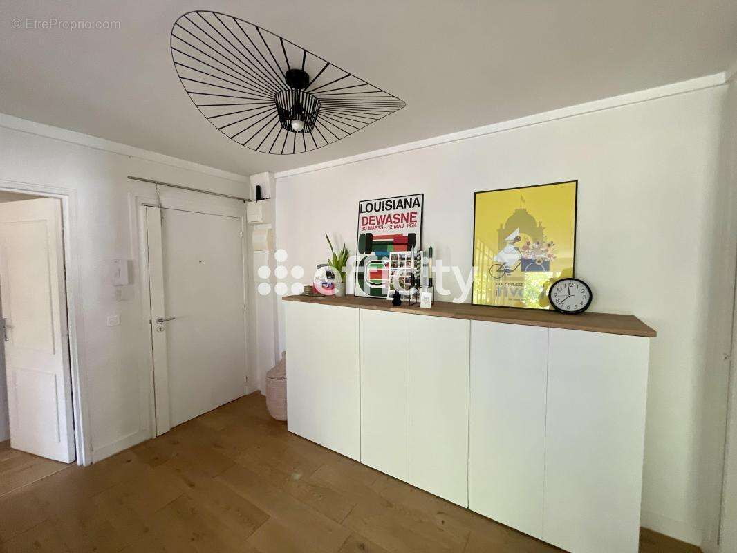 Appartement à VERSAILLES