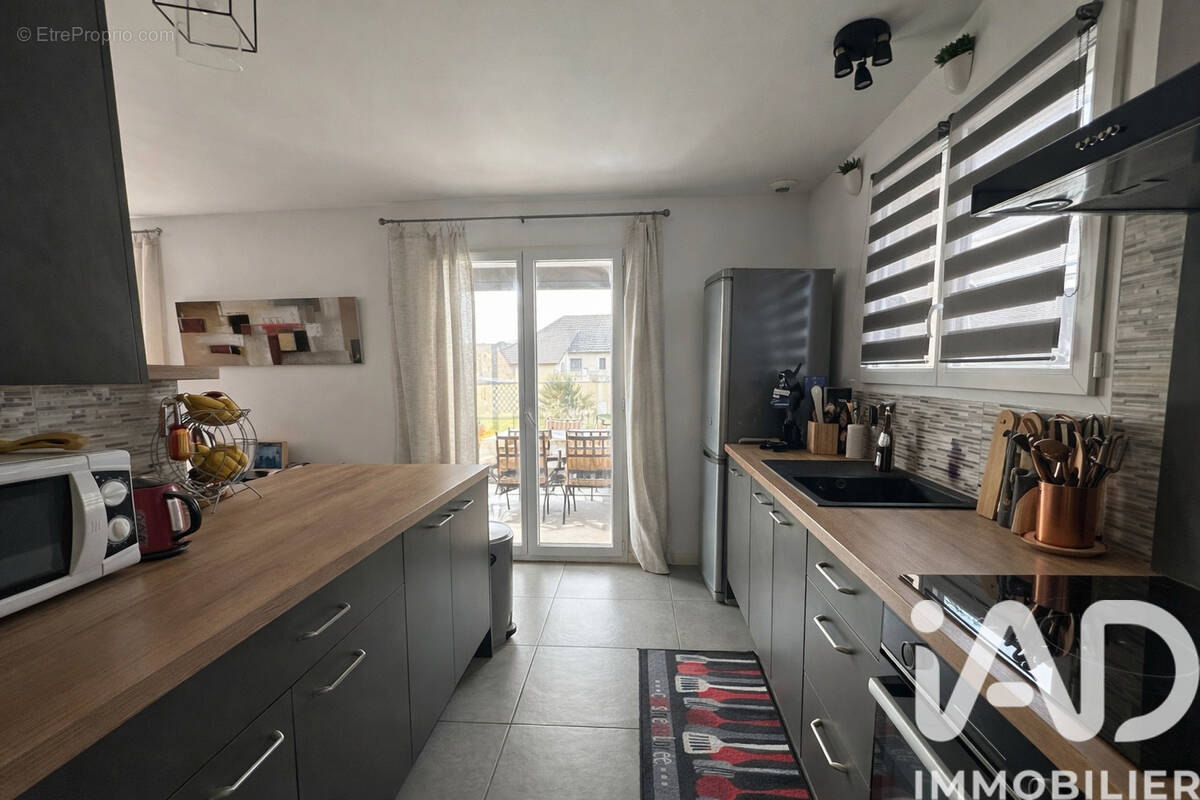 Photo 1 - Maison à NAY