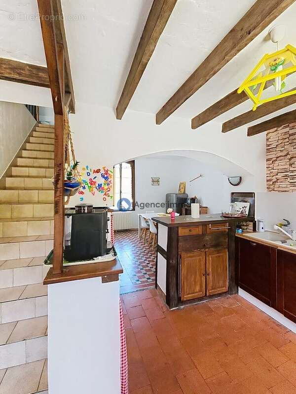 Maison à SOUVIGNE