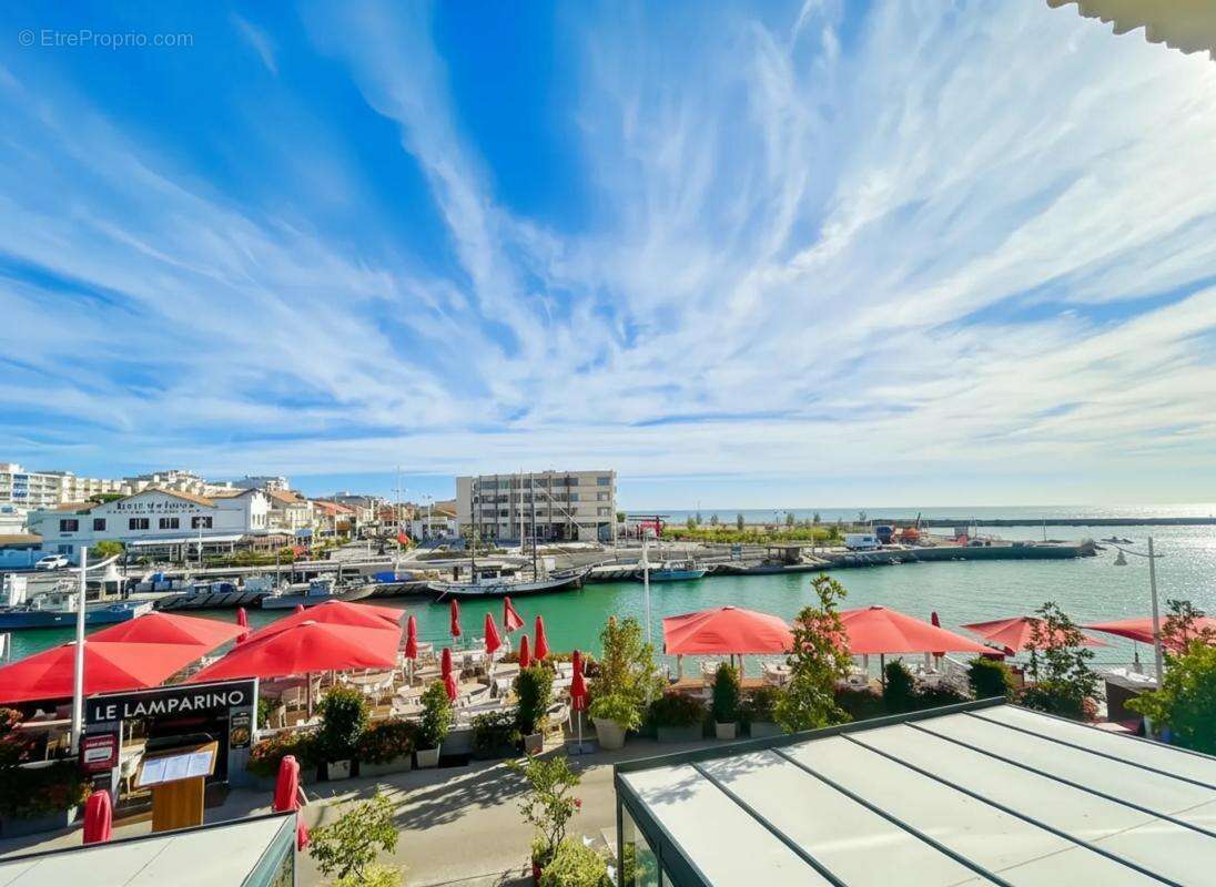 Appartement à MAUGUIO