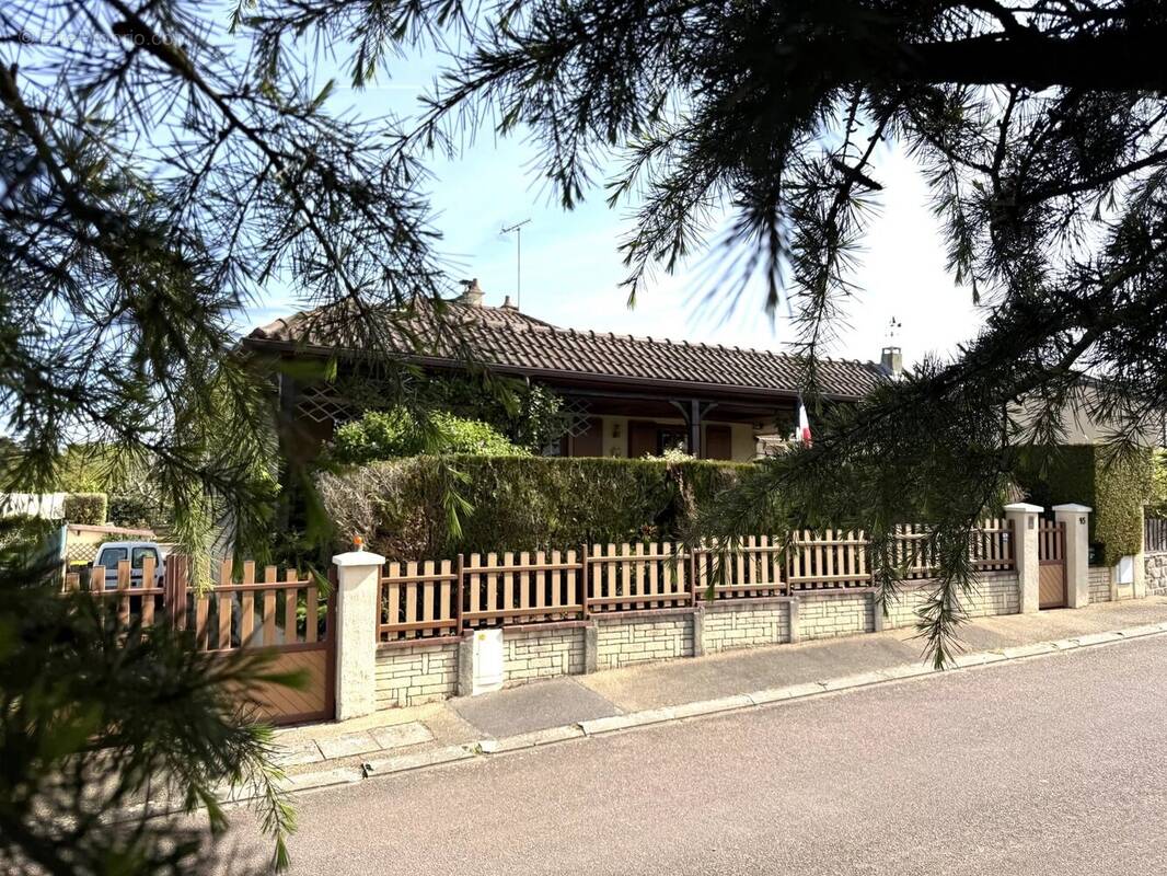 Maison à SAINT-GEORGES-SUR-BAULCHE