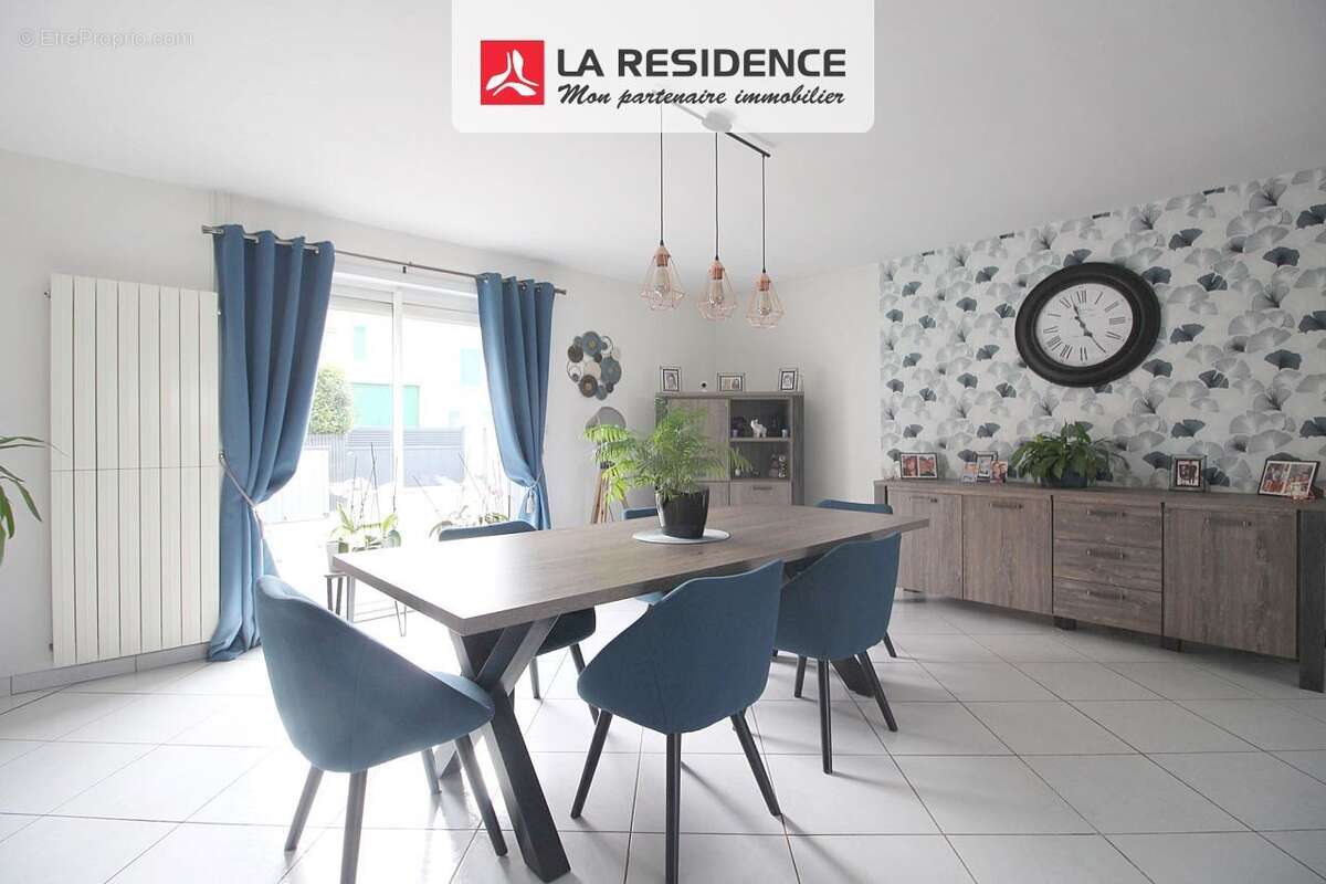 Maison à BONNIERES-SUR-SEINE