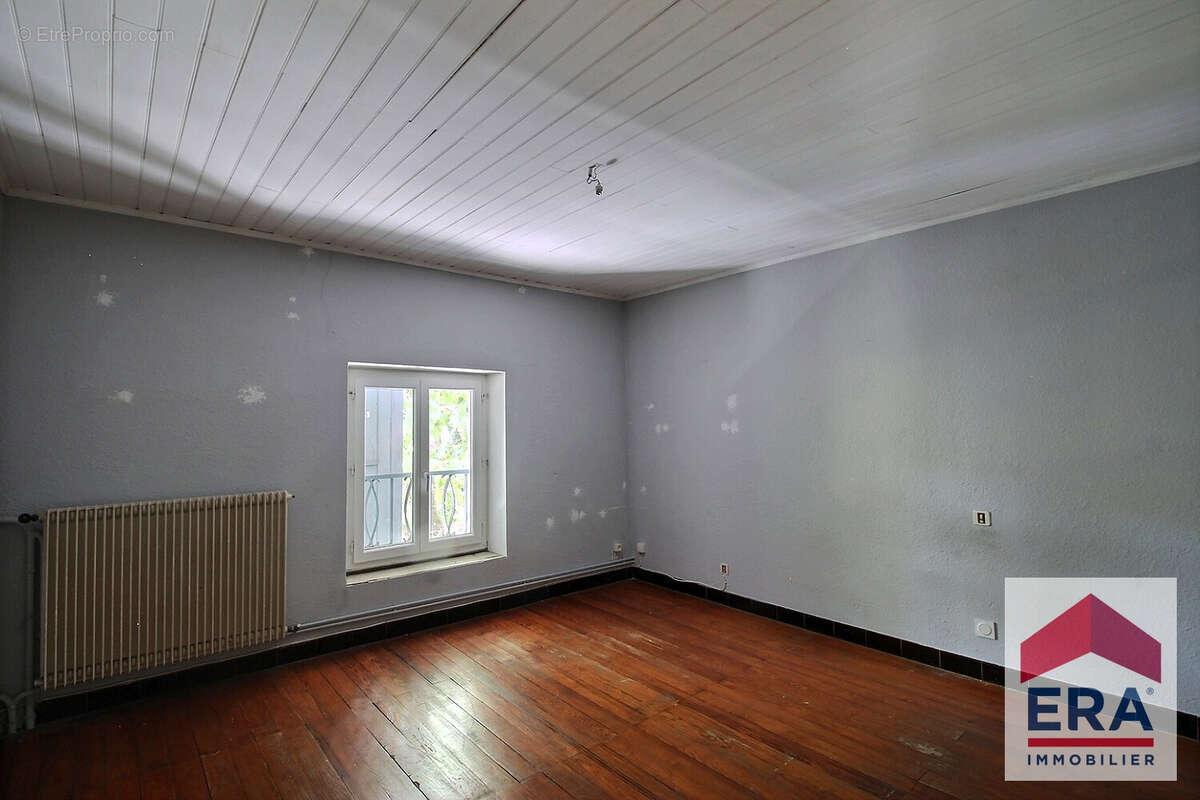 Immeuble 252m² à orange - photo 5