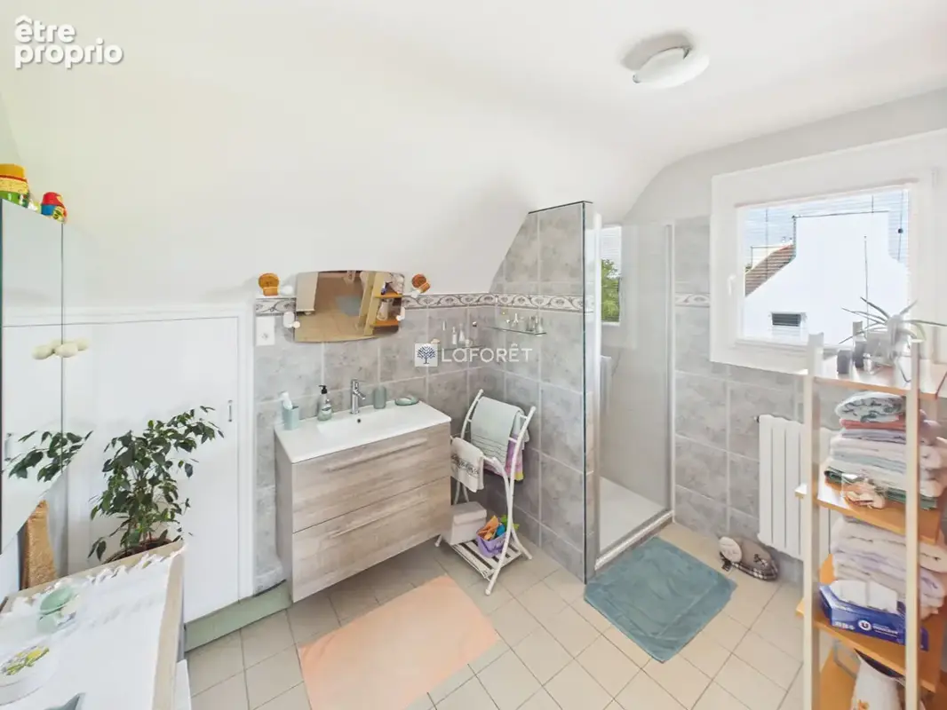 Maison Saint Evarzec 7 pièce(s) 171,55 m2+87m2 de sous-sol complet - photo 14