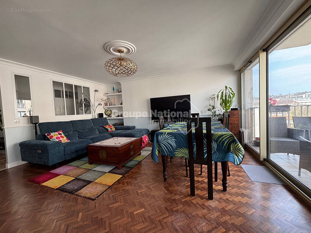 Appartement à VERSAILLES
