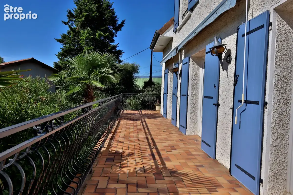 Maison Type 5 - 113,66 m2 habitables - Terrain 3018m2 - Piscine - photo 6