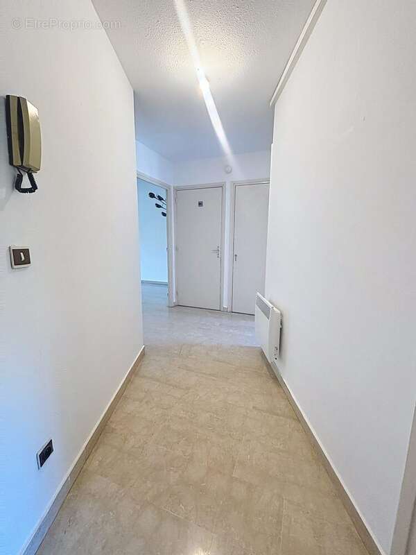 Appartement 74 m² à Mougins  - photo 3