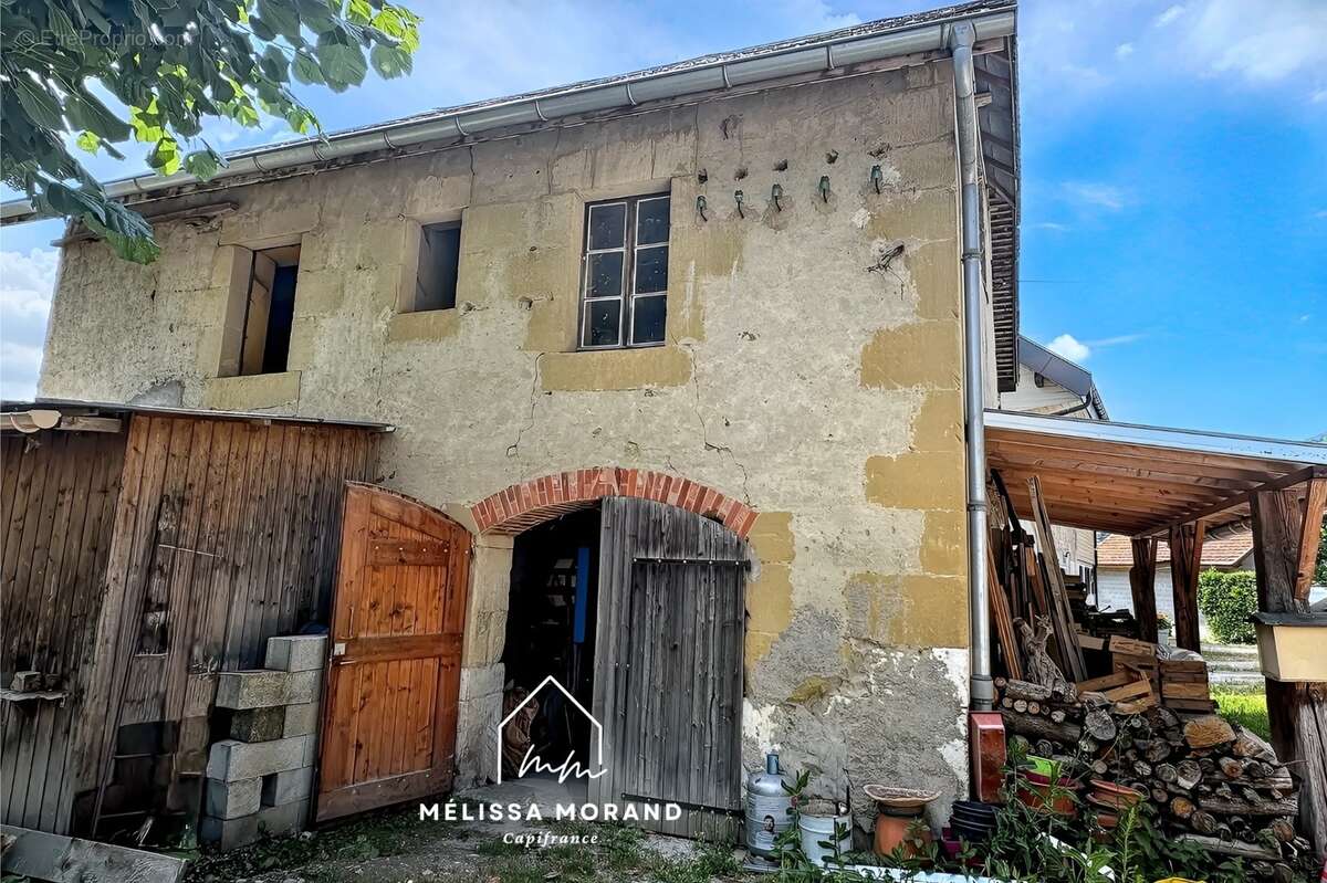 Maison d'habitation rénovée à vendre 7 pièces THUSY (74), terrain de 1ha 40a 83ca - photo 12