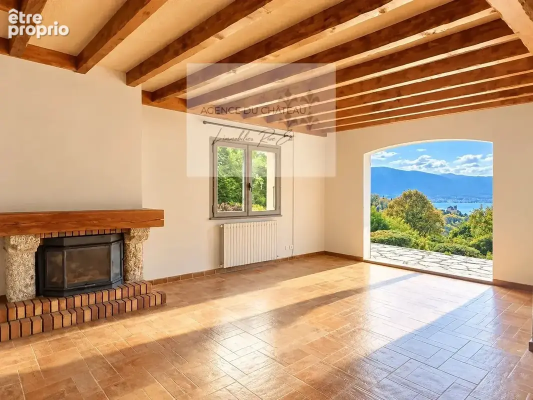 Exclusivité ! maison 7 pièces vue Lac et Château - photo 8