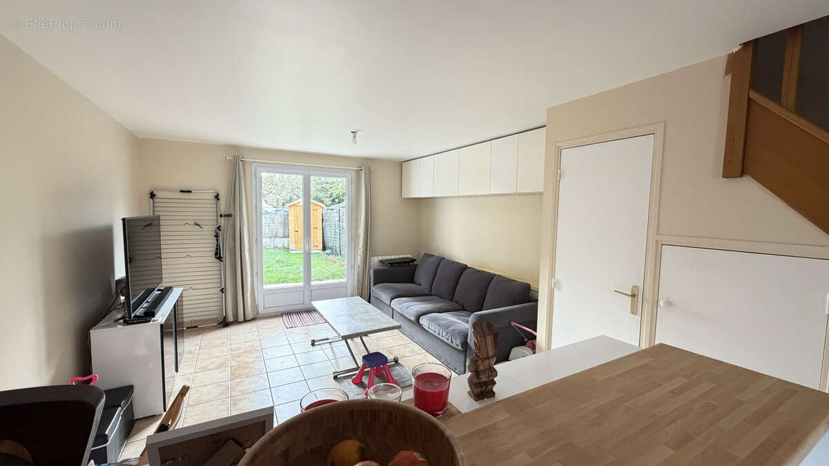 Maison à VILLIERS-SAINT-FREDERIC