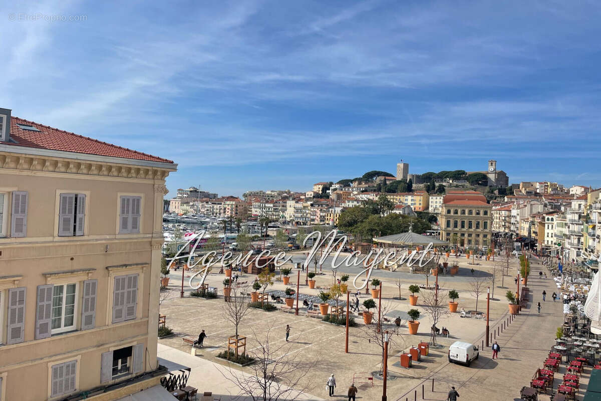Appartement à CANNES