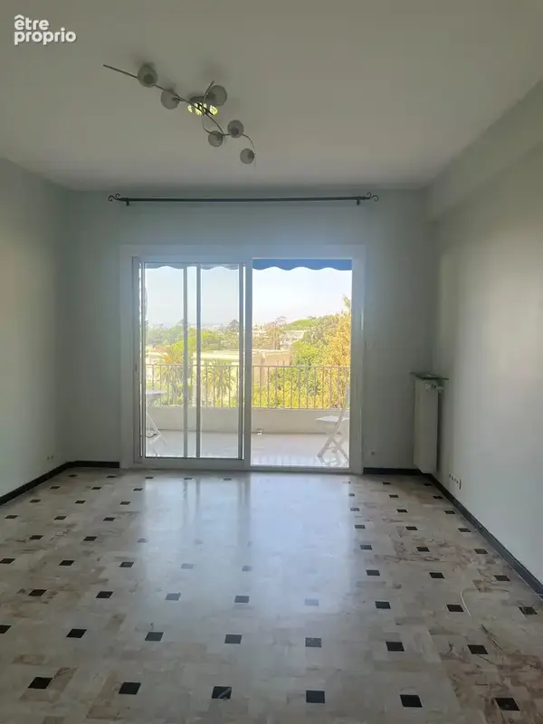Appartement lumineux 2 pièces avec vue mer à Fabron - photo 3